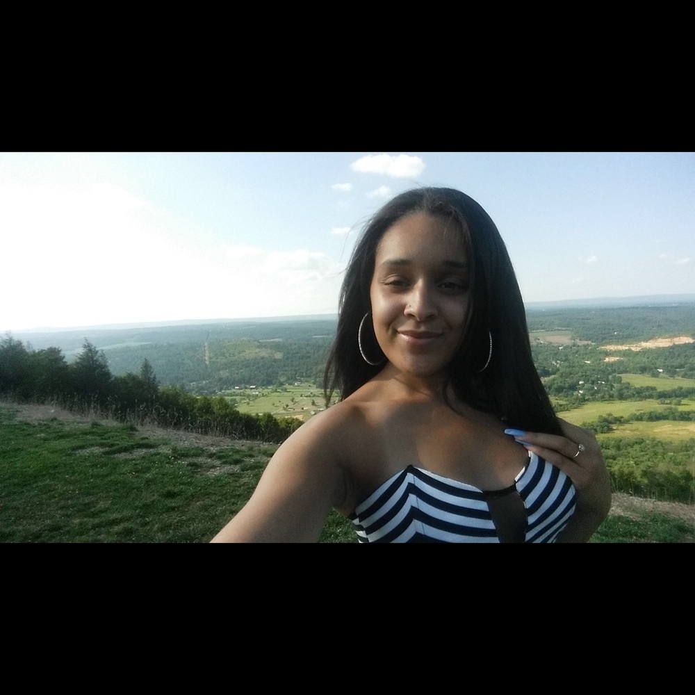 Meet your Posher, Kendall